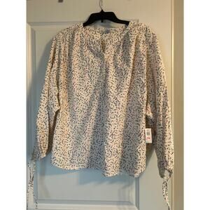 NWT Old Navy Women's Corduroy Long Sleeve Top Buttons Ties Petit Flowers Size 2X